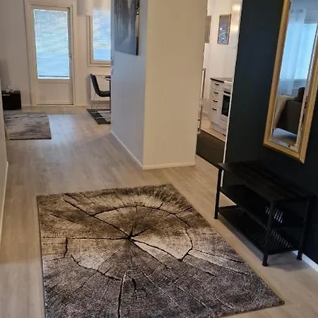 Stylish In Town Centre Apartment